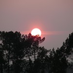 fond ecran 090503 coucher soleil lac hostens